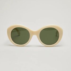 OOKIOH Oval Marseille Sunglasses -🤍🤍🤍NEW NEVER WORN